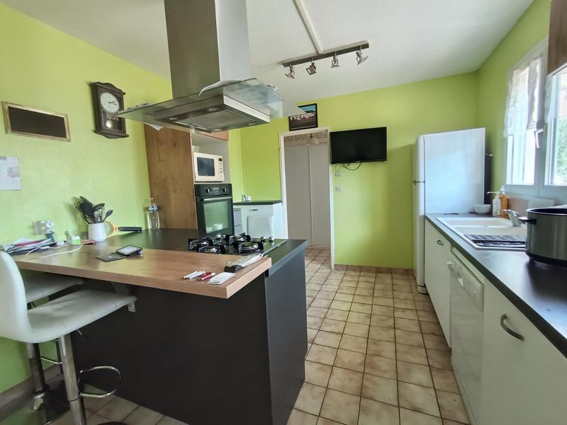 Maison - 96 m² - 5 pièces