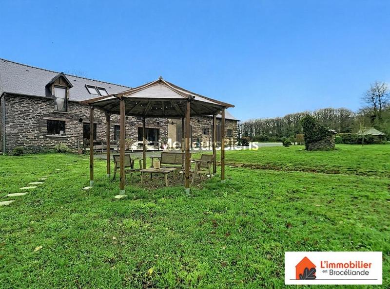 Longère - 200 m² - 8 pièces