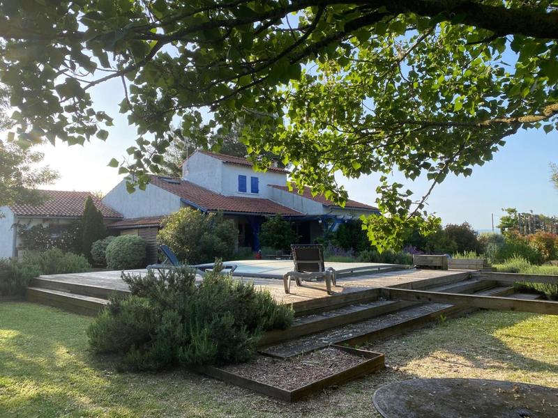 Maison - 153 m² - 6 pièces