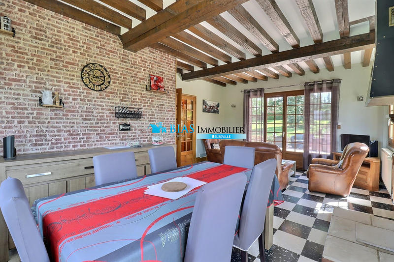 Maison - 142 m² - 5 pièces