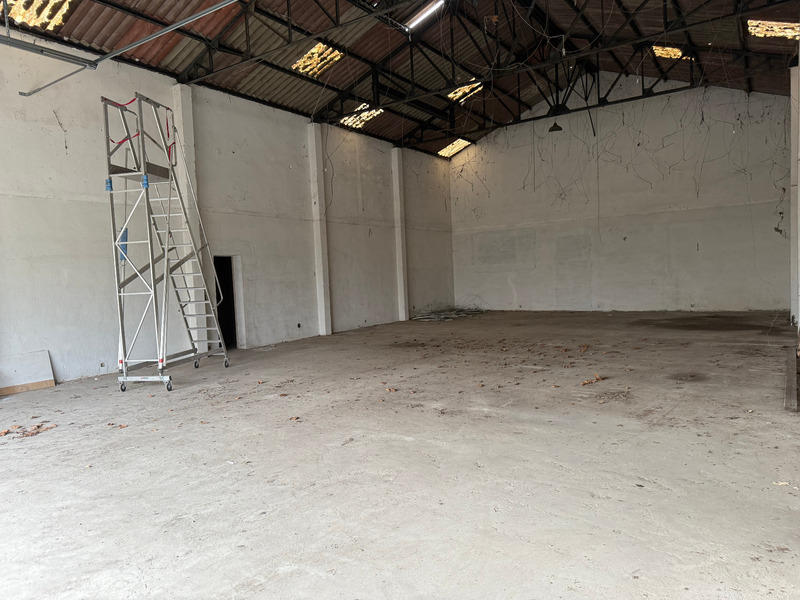 Bureau - 1 170 m² - 7 pièces