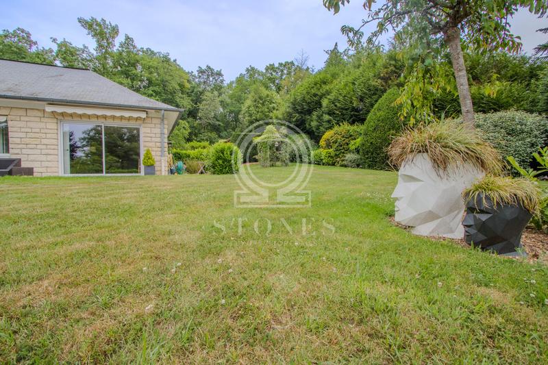 Maison contemporaine - 212 m² - 6 pièces