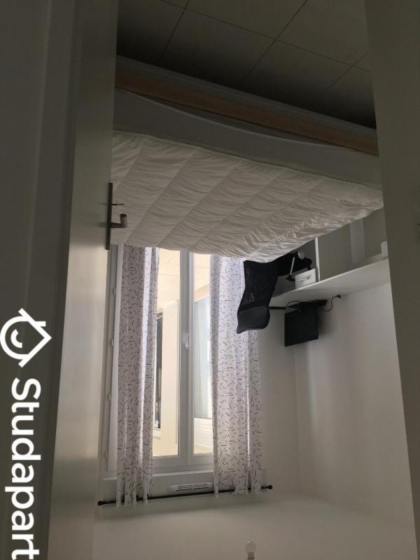 Chambre - 9 m² - 1 pièce