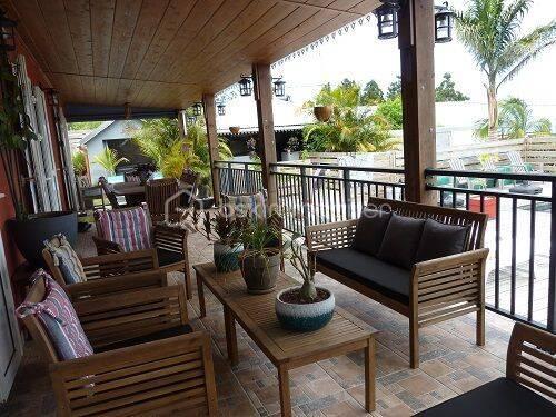 Villa - 246 m² - 9 pièces