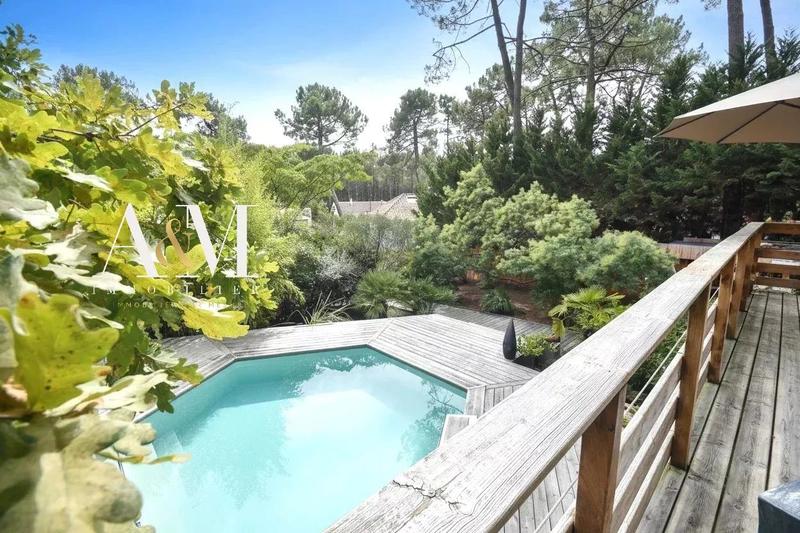 Maison - 155 m² - 7 pièces