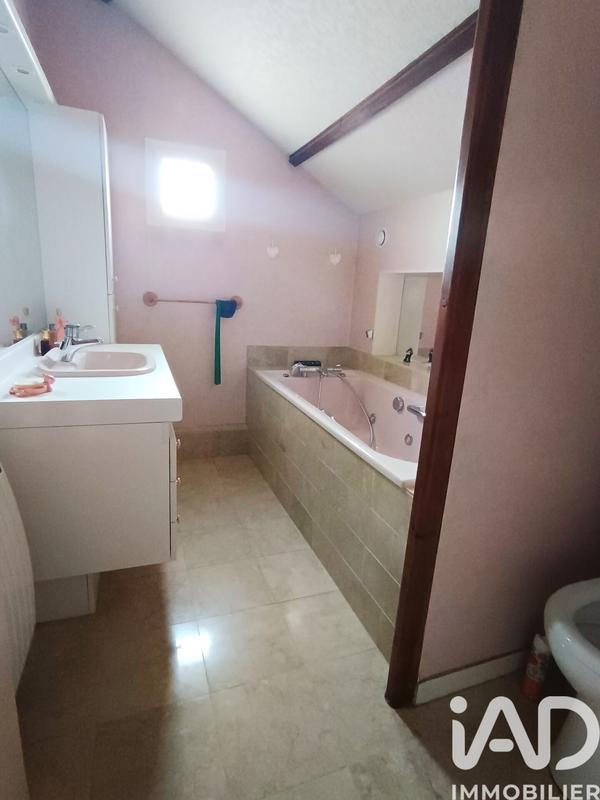 Maison - 96 m² - 4 pièces