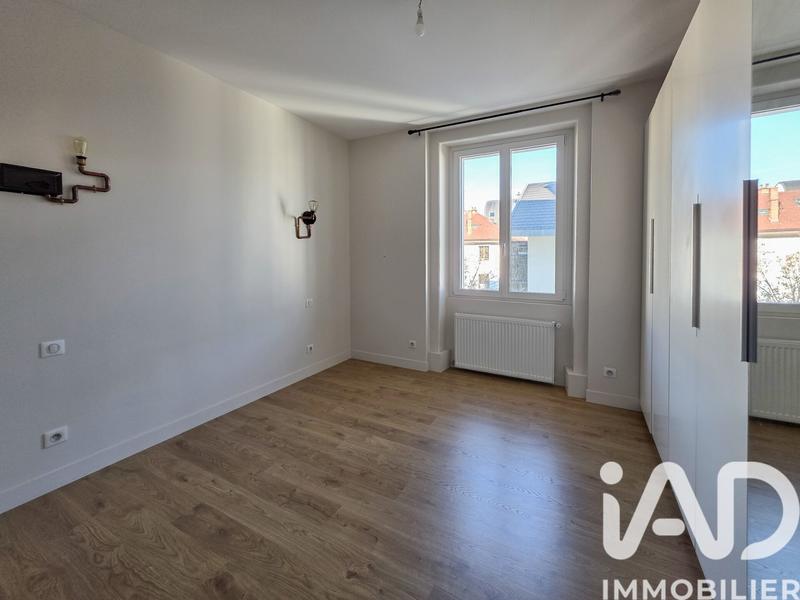 Appartement - 111 m² - 5 pièces