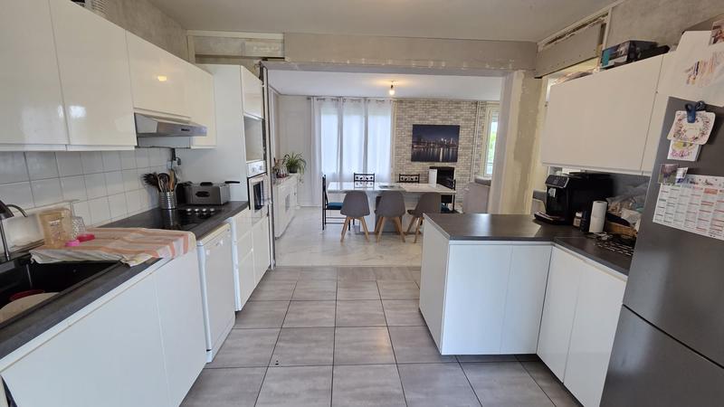 Maison traditionnelle - 113 m² - 6 pièces