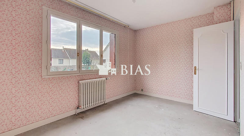 Maison - 135 m² - 8 pièces