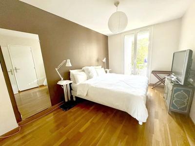 Appartement - 136 m² - 5 pièces