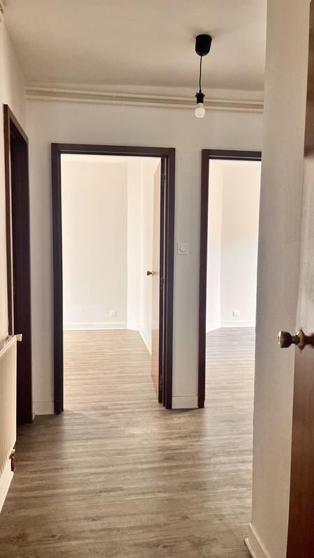 Appartement - 80 m² - 4 pièces