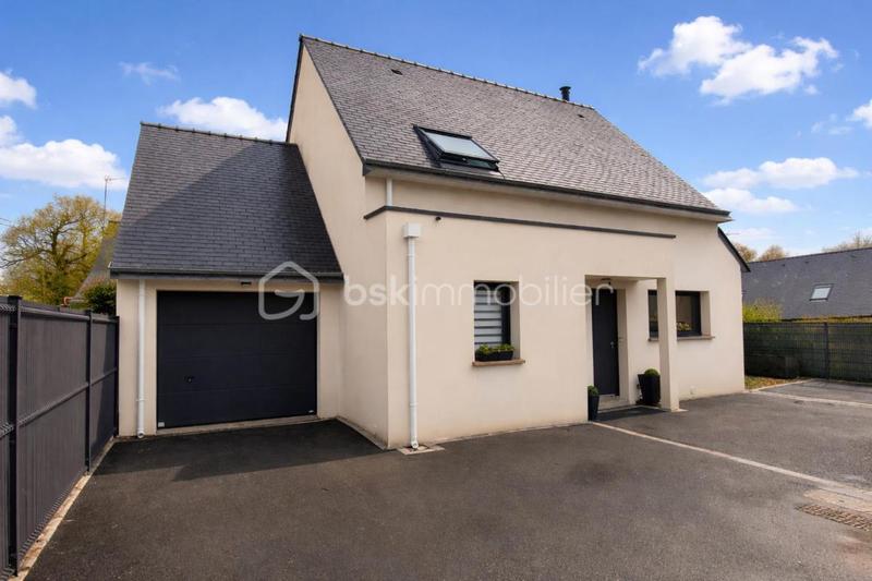 Maison - 96 m² - 5 pièces