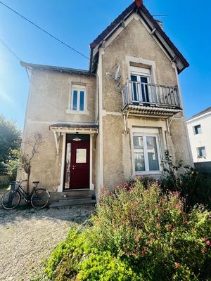 Maison de ville - 97 m² - 5 pièces