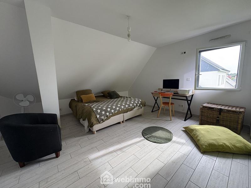 Maison - 152 m² - 6 pièces