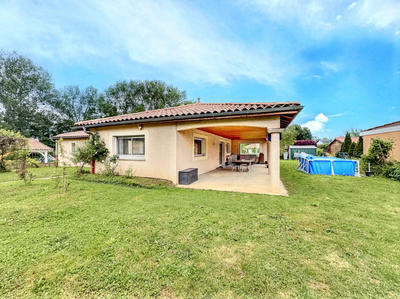 Maison - 136 m² - 5 pièces