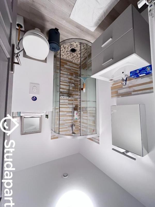 Chambre - 15 m² - 1 pièce