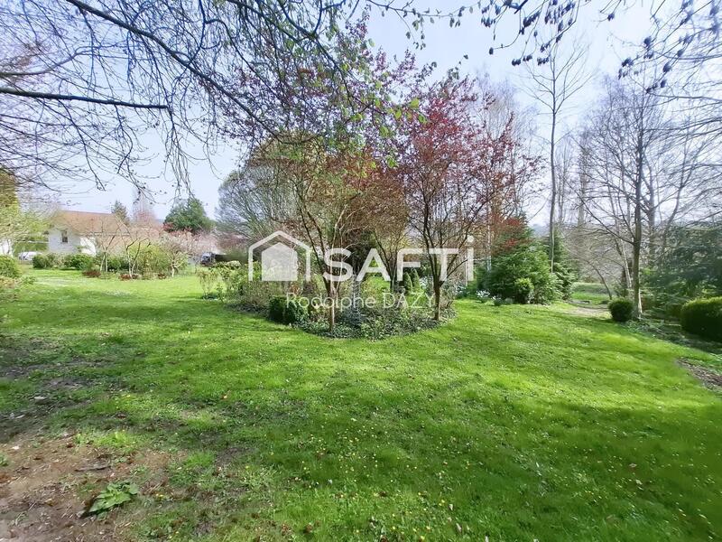 Maison - 200 m² - 4 pièces