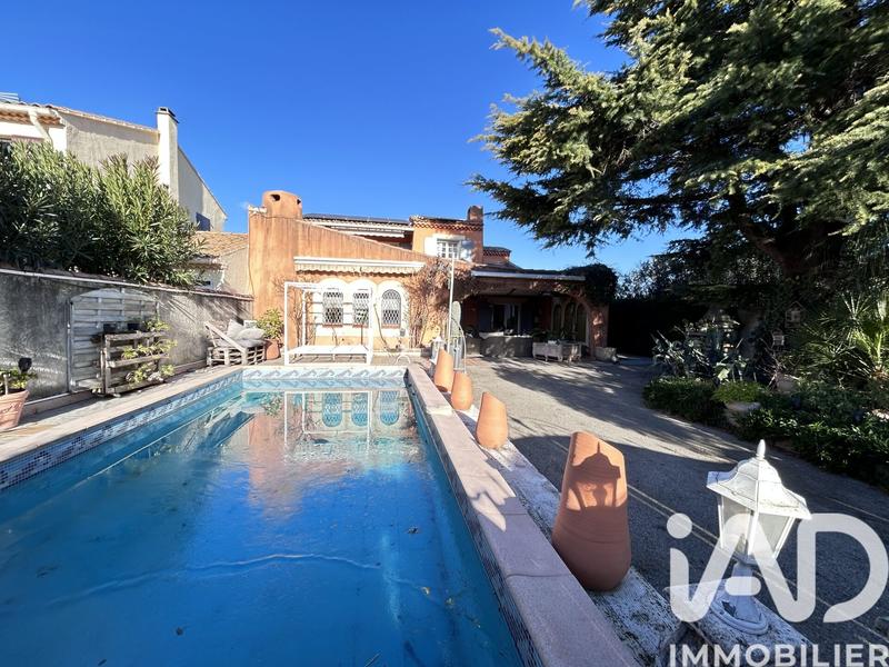 Maison - 215 m² - 5 pièces