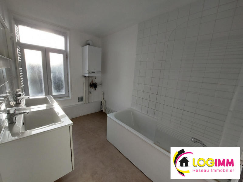 Maison - 65 m² - 6 pièces