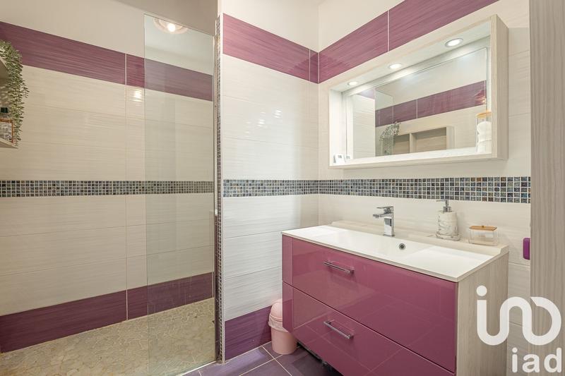 Maison - 350 m² - 10 pièces