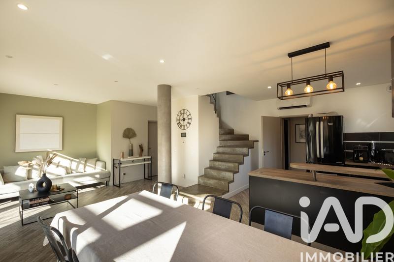 Maison - 101 m² - 4 pièces