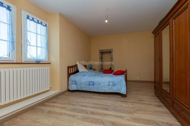 Maison - 168 m² - 6 pièces