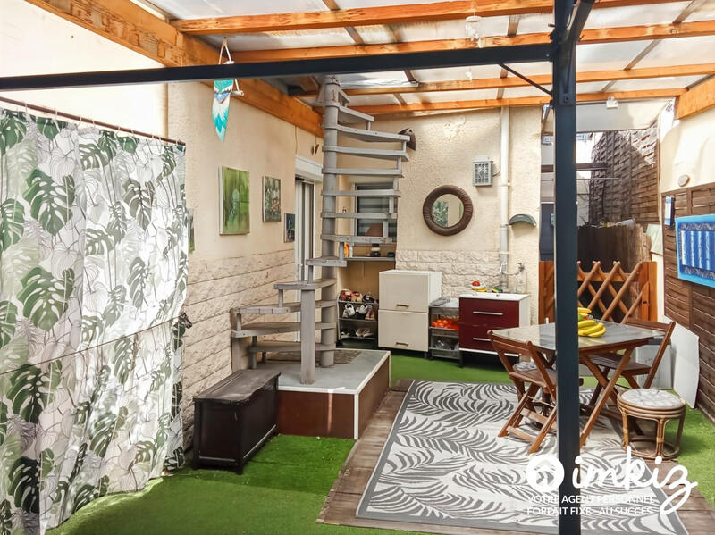 Maison - 84 m² - 3 pièces