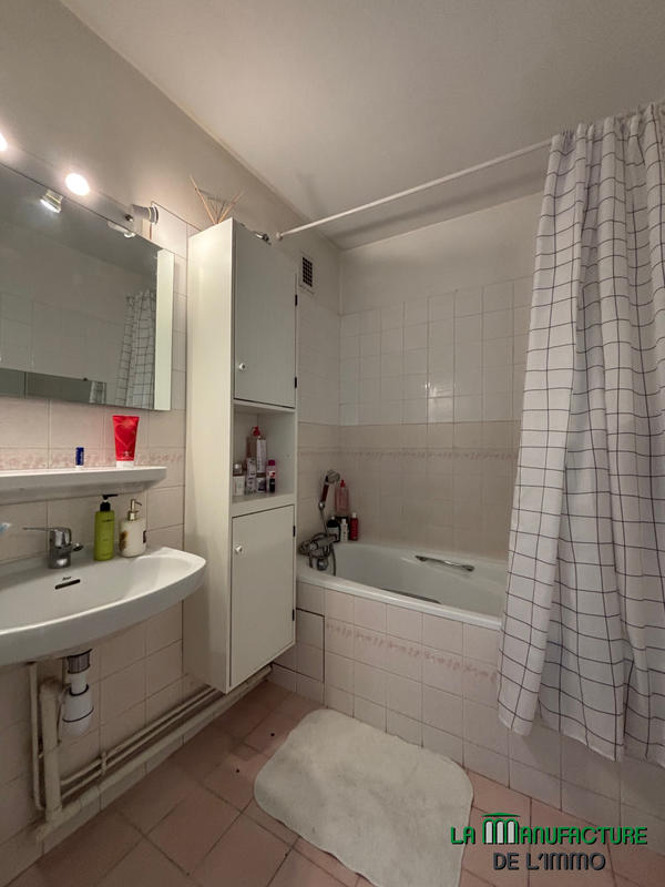 Appartement - 64 m² - 3 pièces