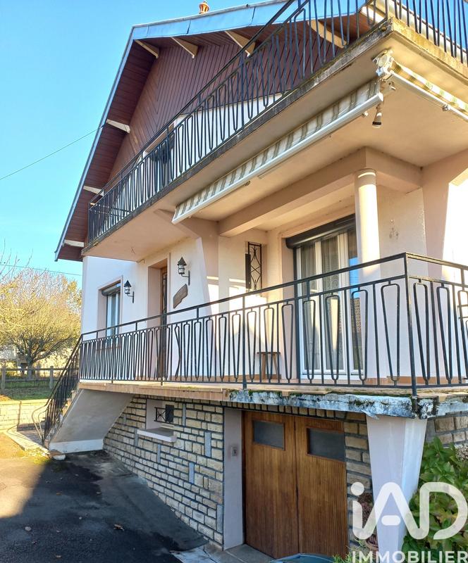 Maison - 155 m² - 9 pièces