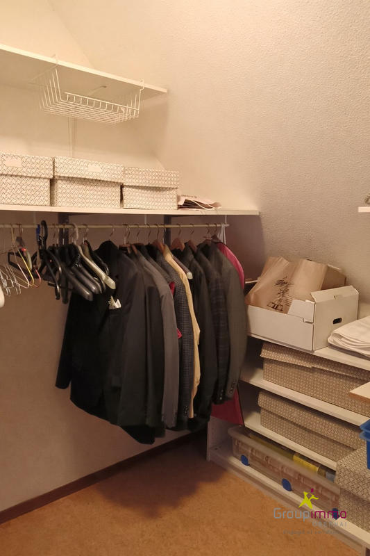 Maison - 96 m² - 5 pièces