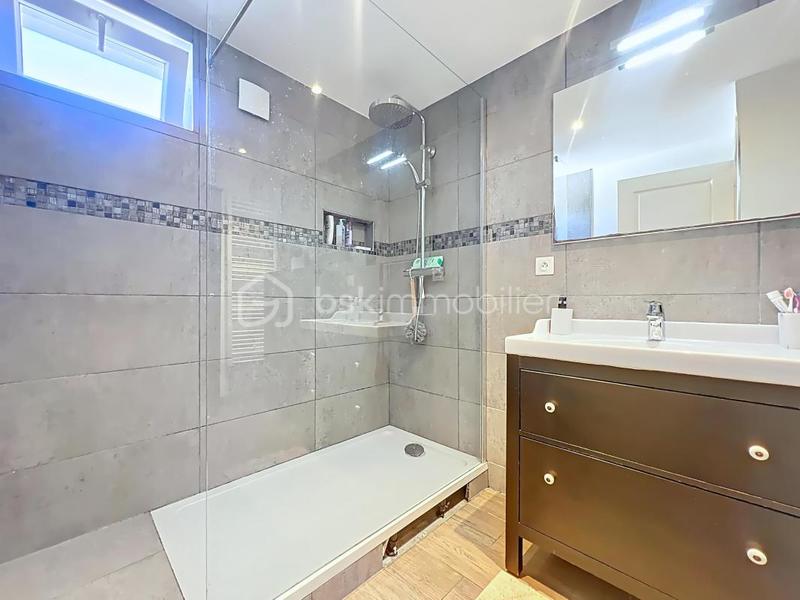 Maison - 126 m² - 6 pièces