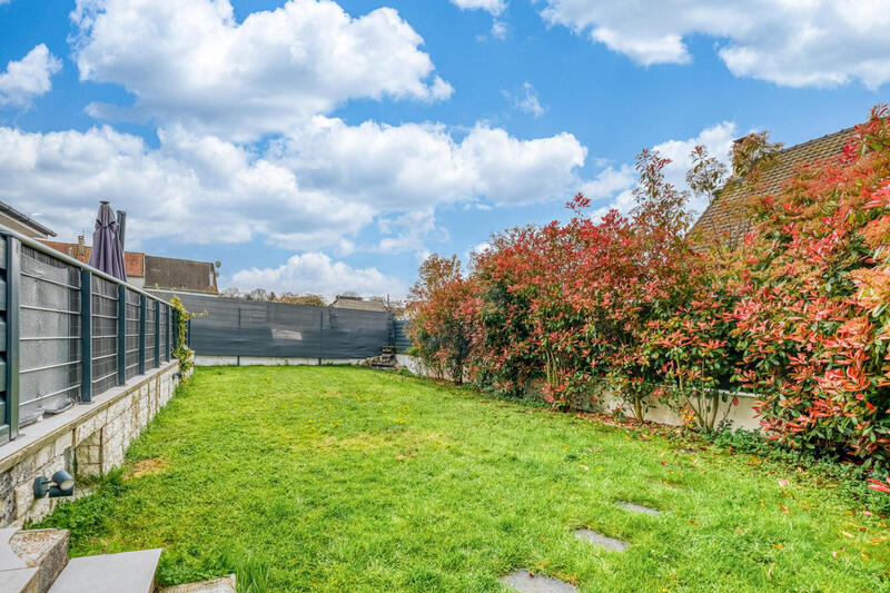 Maison - 130 m² - 6 pièces