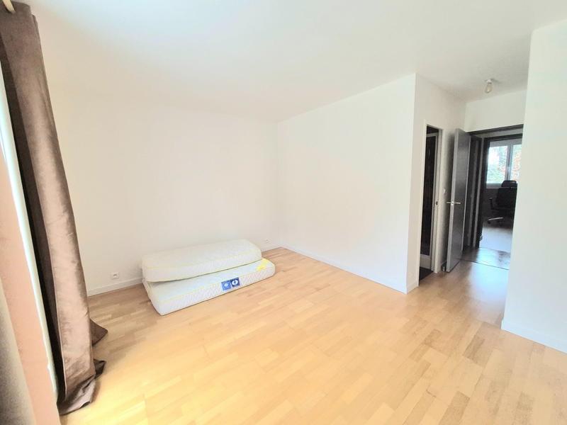 Maison - 167 m² - 7 pièces