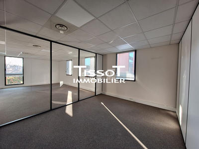 Bureau - 100 m² - 4 pièces