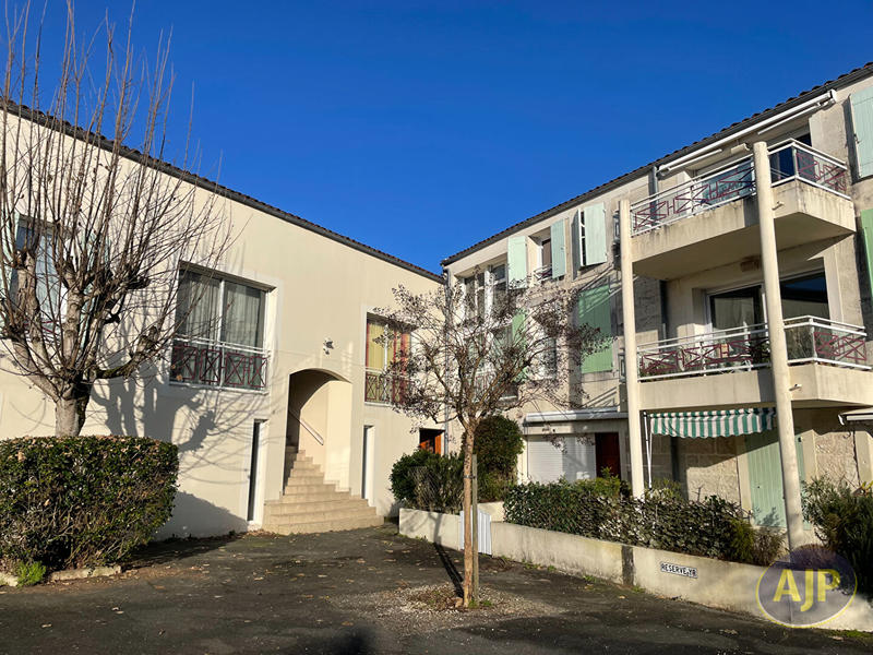 Appartement - 128 m² - 4 pièces