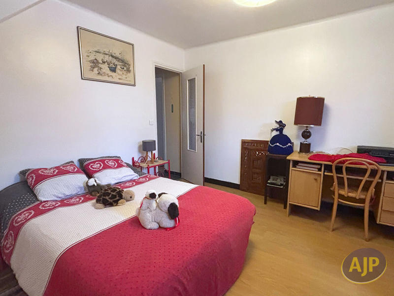 Maison - 136 m² - 7 pièces