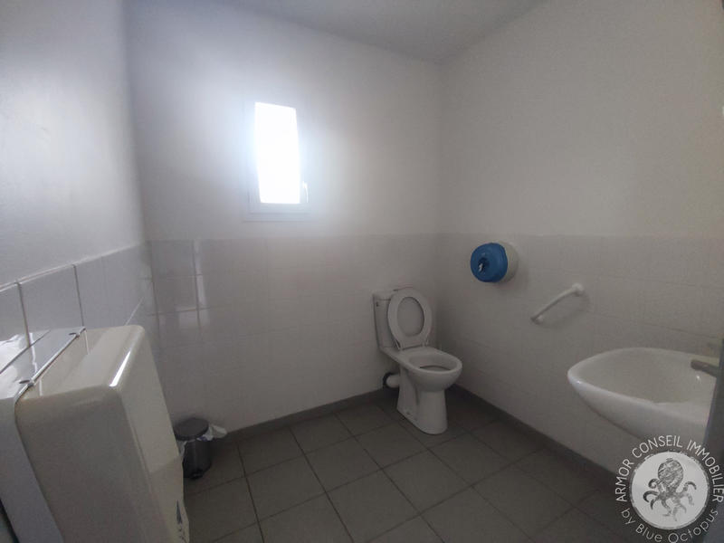 Local commercial - 35 m² - 3 pièces