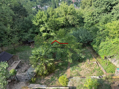 Maison - 229 m² - 7 pièces