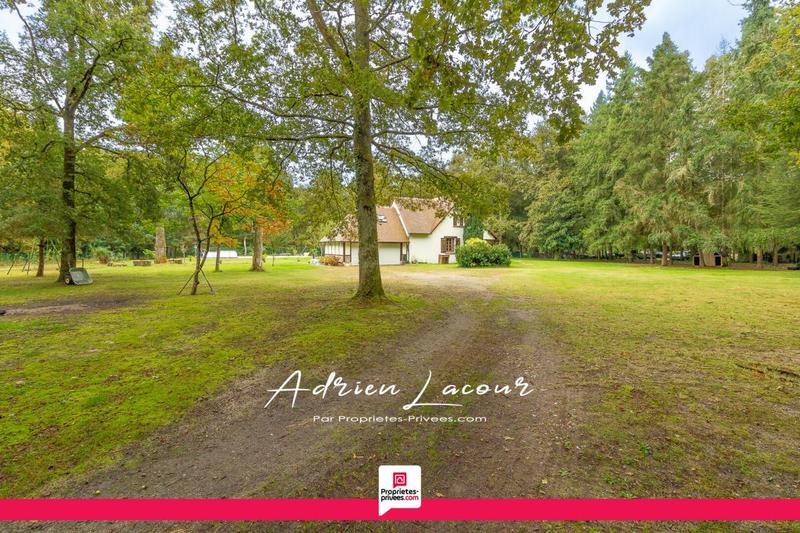 Maison - 177 m² - 9 pièces