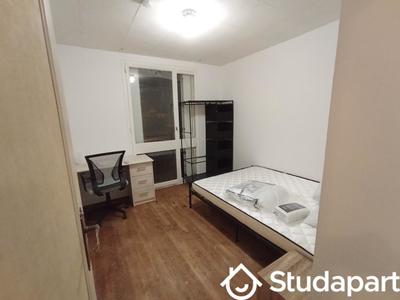 Chambre - 14 m² - 1 pièce