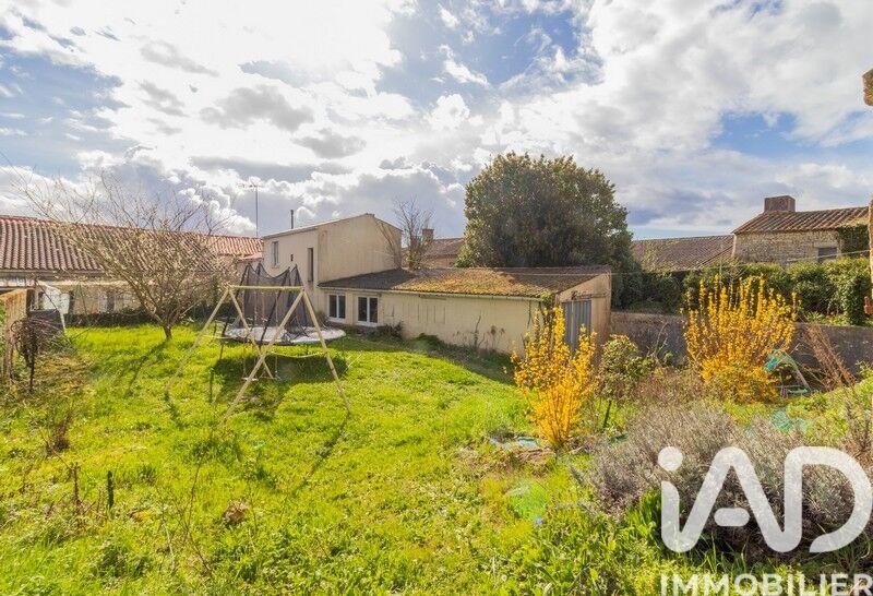 Maison - 168 m² - 8 pièces