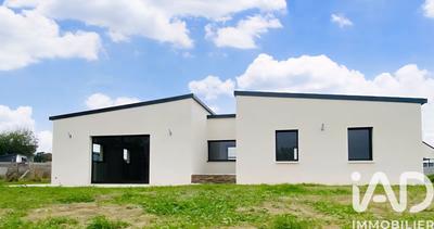 Maison - 97 m² - 5 pièces