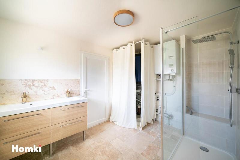 Villa - 120 m² - 6 pièces