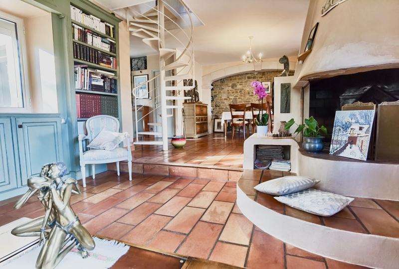 Mas - 175 m² - 7 pièces