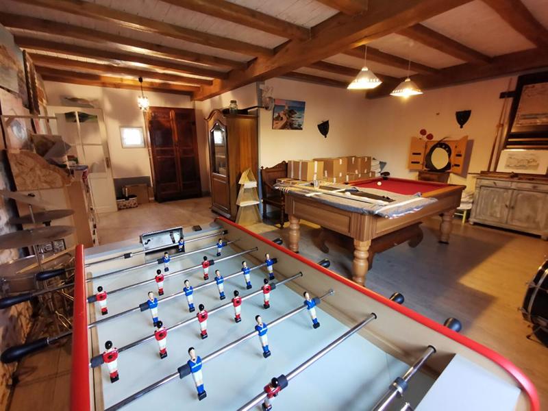 Maison - 313 m² - 10 pièces