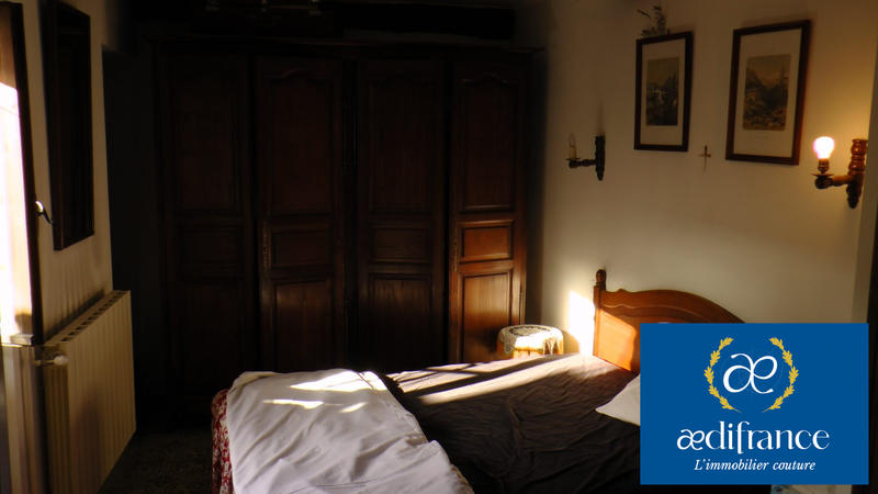 Viager - Maison ancienne - 160 m² - 5 pièces