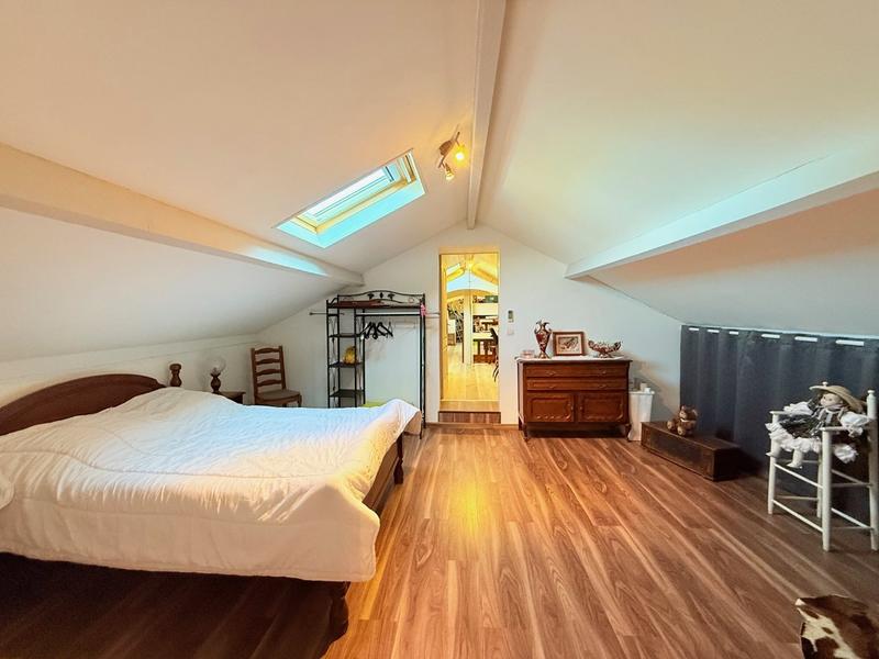 Viager - Maison - 188 m² - 4 pièces