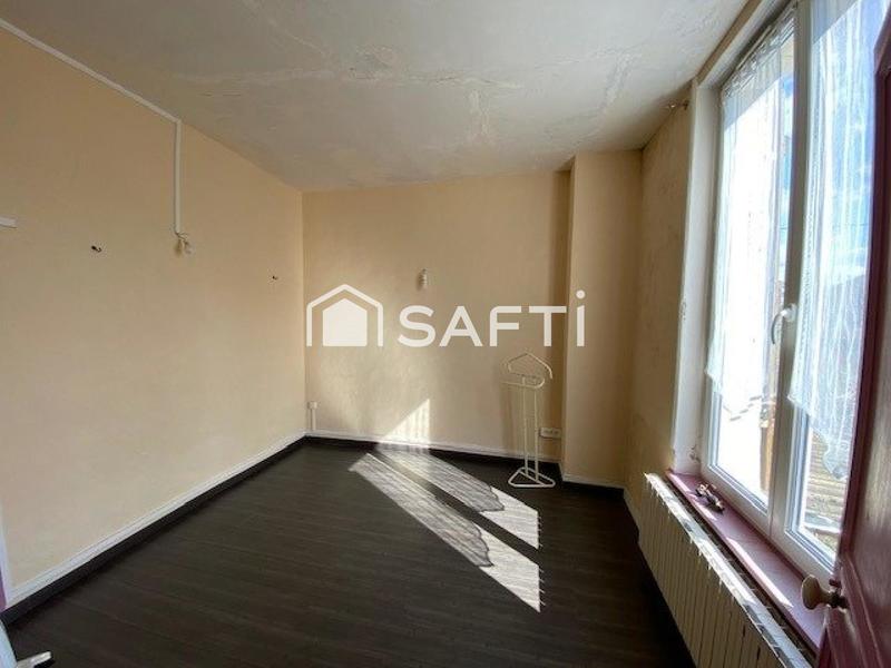 Maison de village - 96 m² - 4 pièces