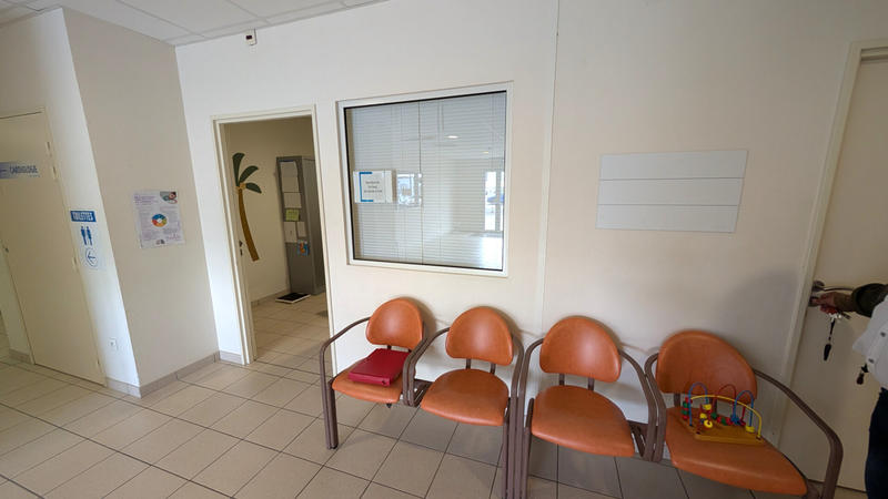 Local commercial - 45 m² - 2 pièces