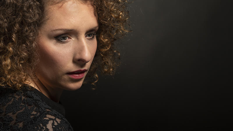 Béatrice Usseglio -Photo identité